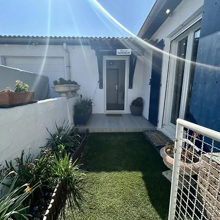 Vila Maison Avec Piscine Privee St Cyprien Sc000-4ja *