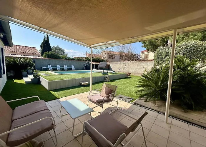Maison Avec Piscine Privee St Cyprien Sc000-4ja Vila *