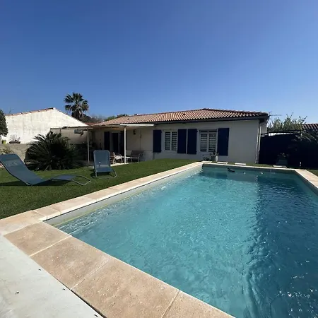 Maison Avec Piscine Privée St Cyprien Sc000-4ja *